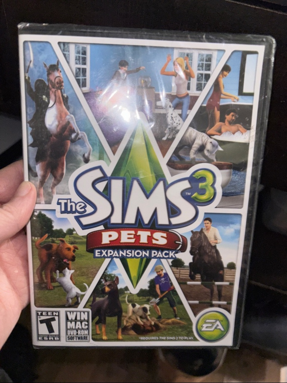 The Sims 3 Pets Expansion Pack () - White/Green Cover